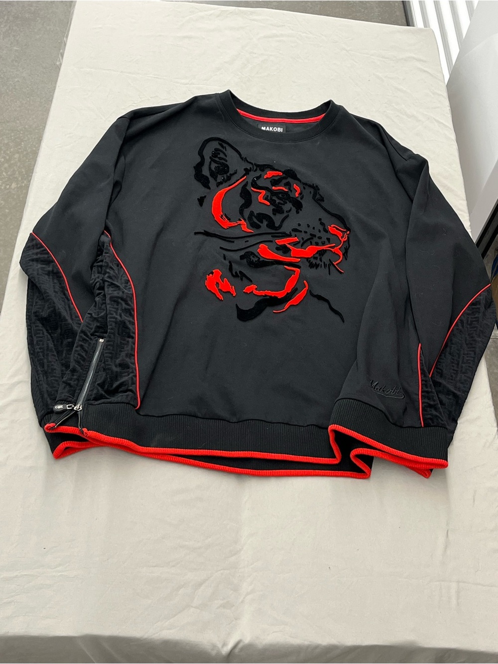 Makobi Gabana Red Black Tiger Sweater Men’s Size 4XB